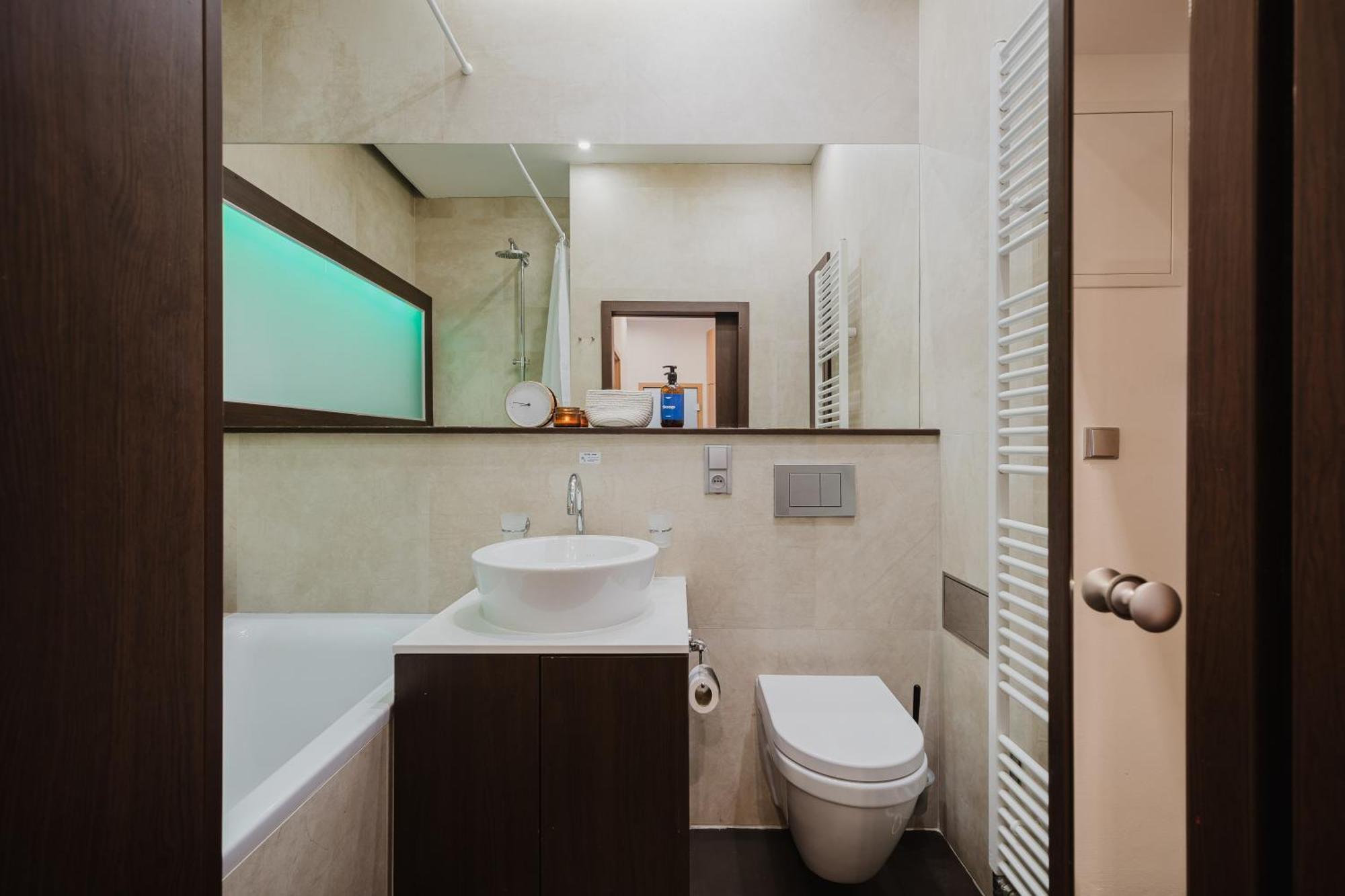 Prague Days - Stylish Apartment - Netflix - Hip District エクステリア 写真